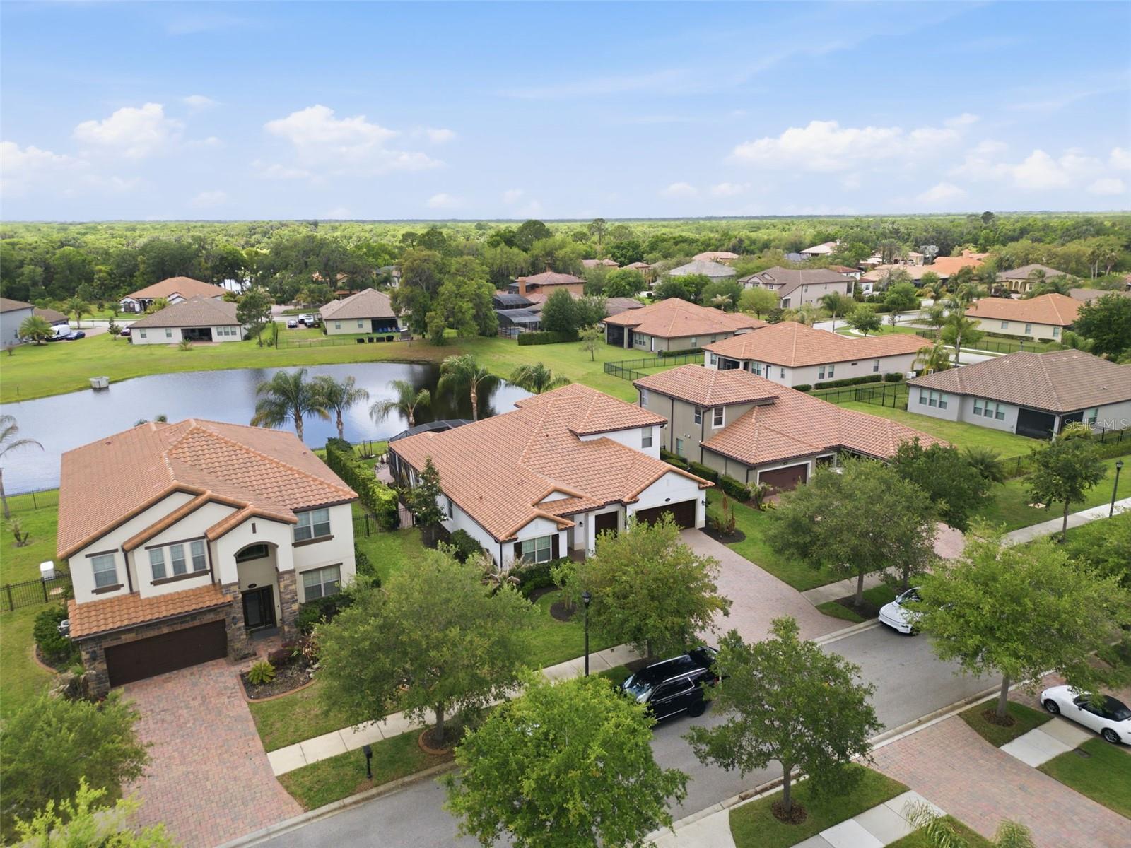 RIVIERA BELLA UN 3 - Residential