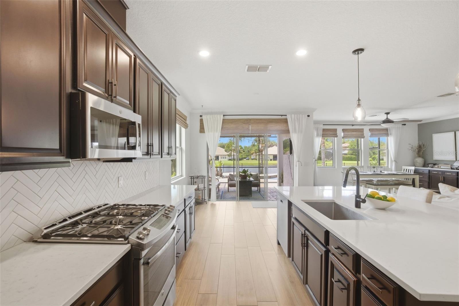 RIVIERA BELLA UN 3 - Residential