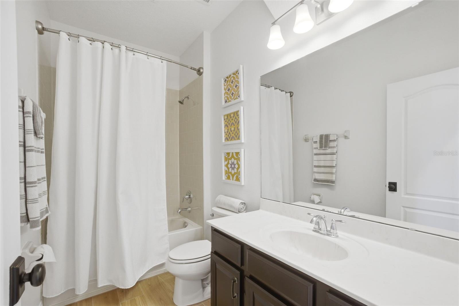 RIVIERA BELLA UN 3 - Residential