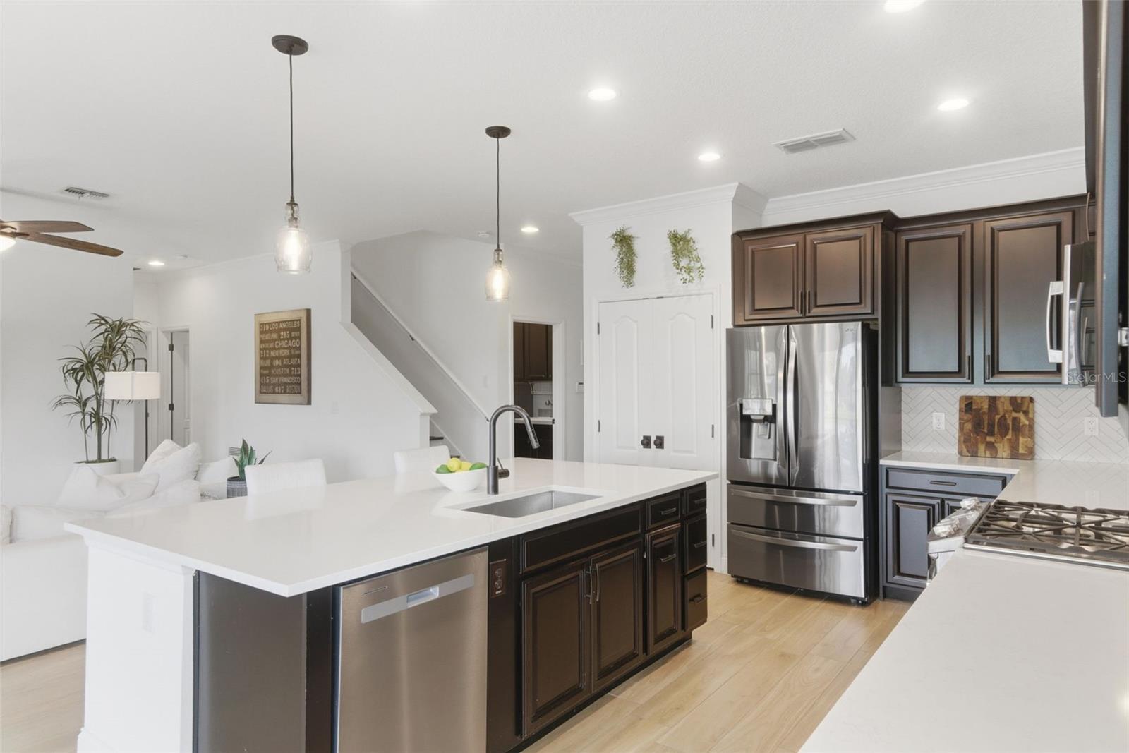 RIVIERA BELLA UN 3 - Residential