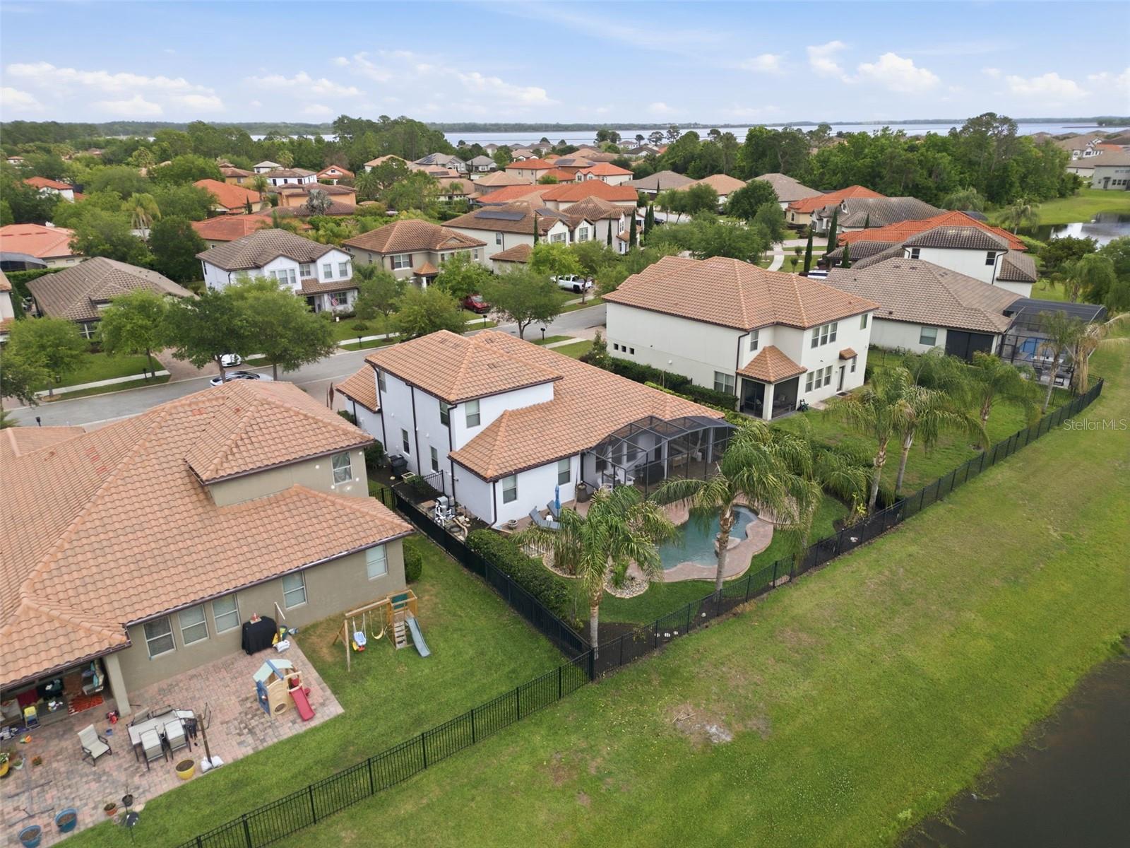 RIVIERA BELLA UN 3 - Residential