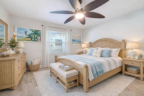 Tiny photo for 421 NW 14th Place, Crystal River, FL 34428 (MLS # TB8461618)