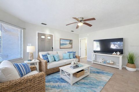 Tiny photo for 421 NW 14th Place, Crystal River, FL 34428 (MLS # TB8461618)