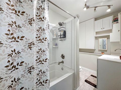 Tiny photo for 421 NW 14th Place, Crystal River, FL 34428 (MLS # TB8461618)