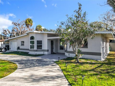 Tiny photo for 421 NW 14th Place, Crystal River, FL 34428 (MLS # TB8461618)