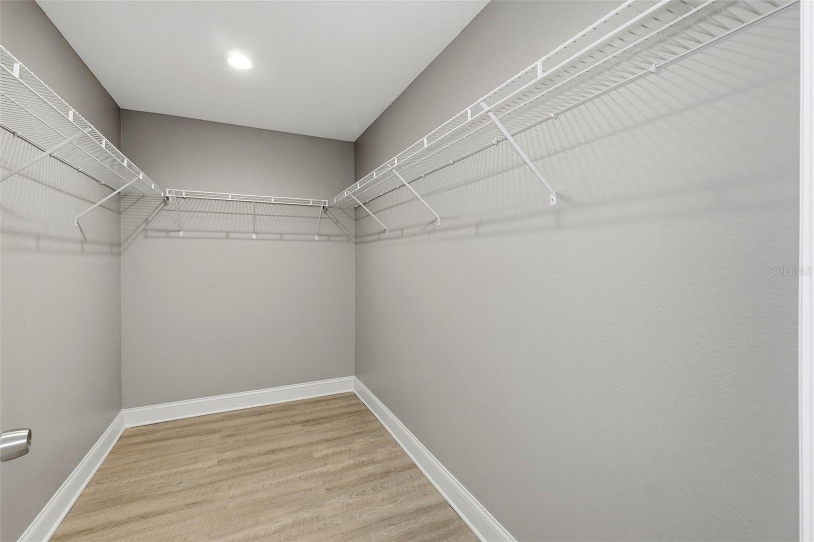 GREENFIELDS 1-H UN 3 - Residential