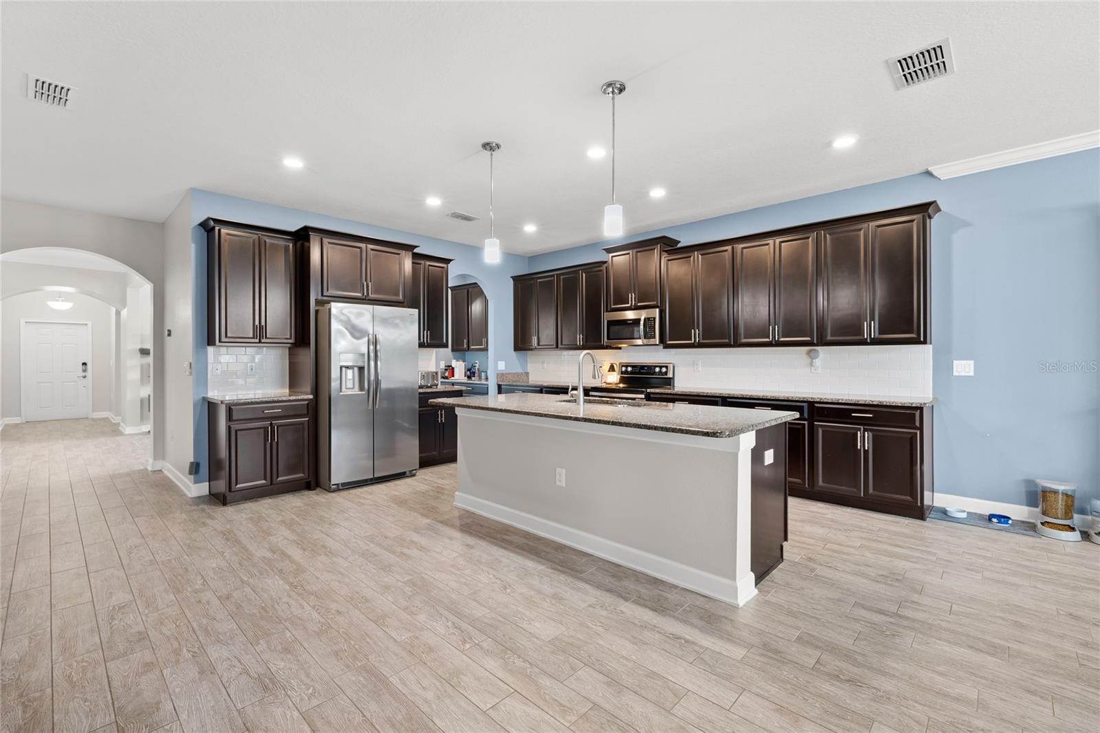 STONEYBROOK HILLS UN #2 - Residential