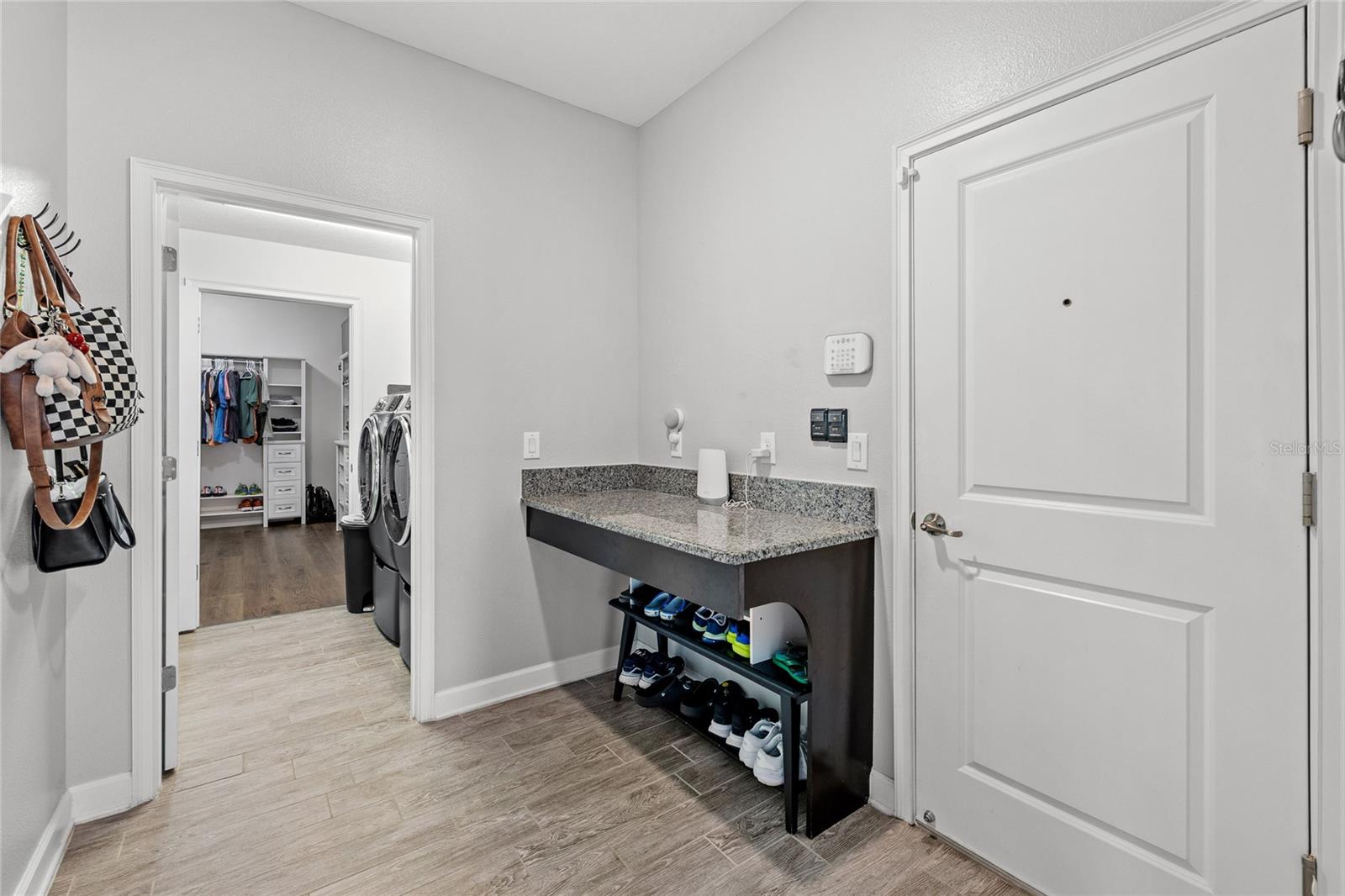 STONEYBROOK HILLS UN #2 - Residential