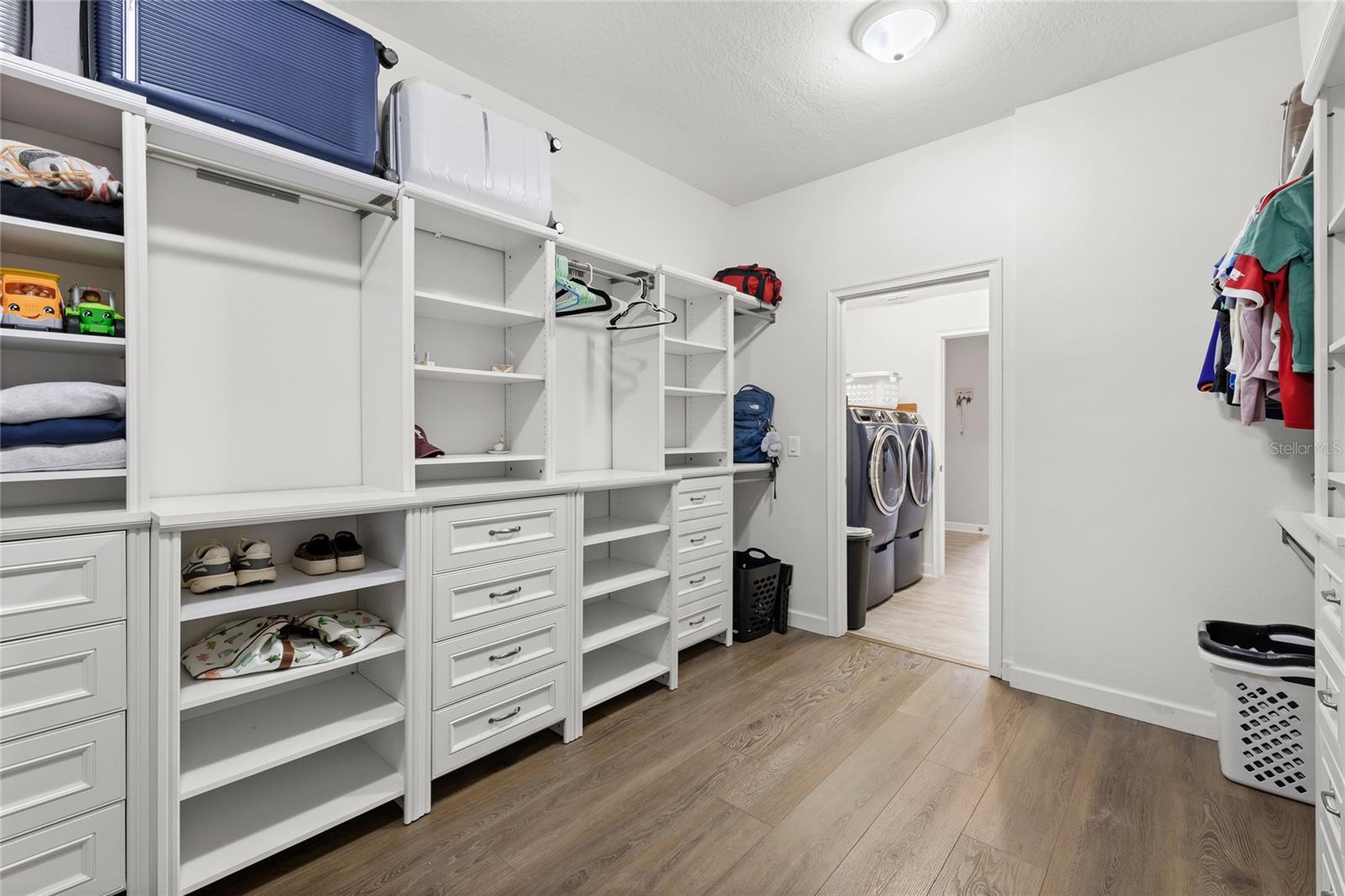 STONEYBROOK HILLS UN #2 - Residential