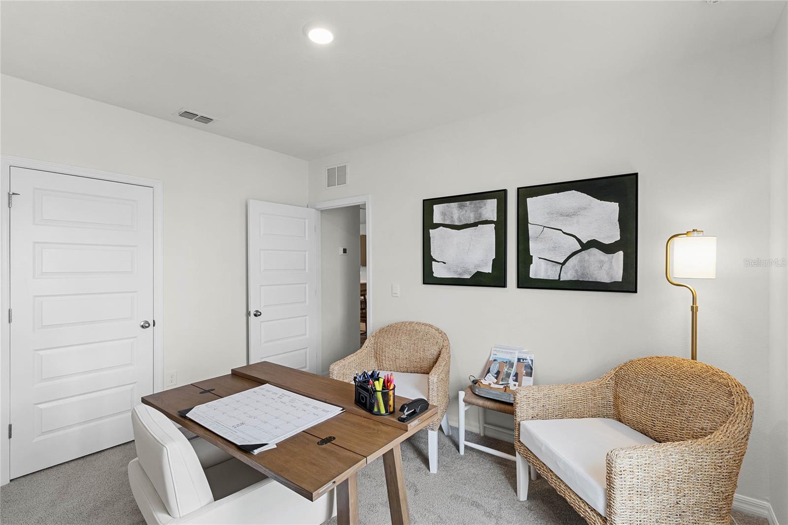 HARMONY ON LAKE ELOISE - Residential