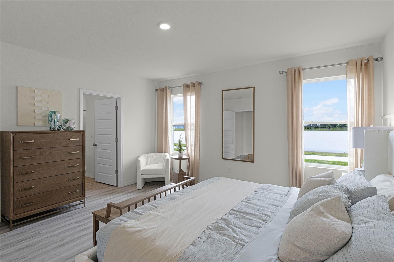 HARMONY ON LAKE ELOISE - Residential