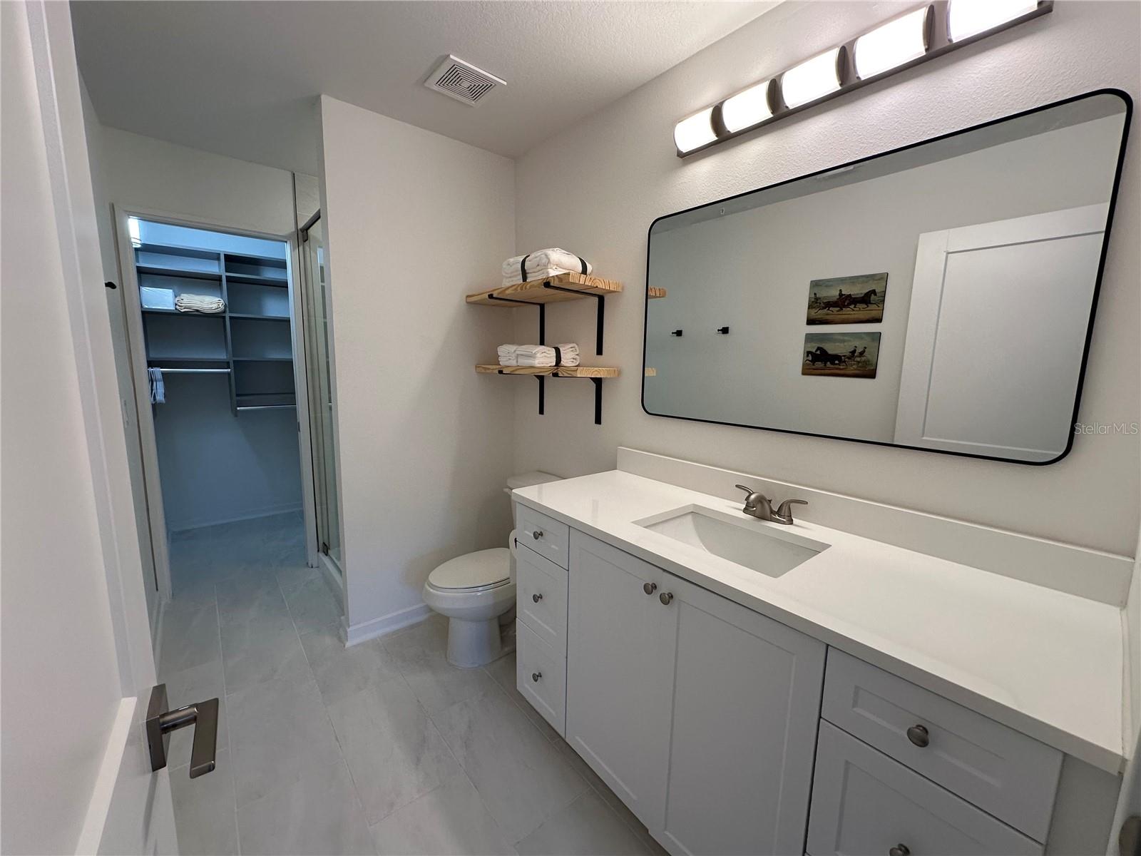 GOLDEN HILLS QUADRAVILLAS - Residential Lease