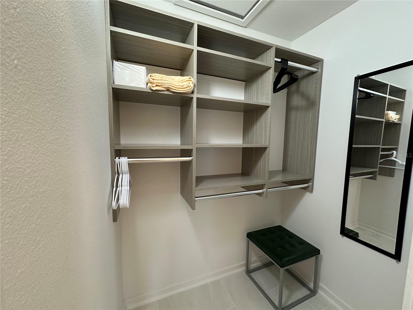 GOLDEN HILLS QUADRAVILLAS - Residential Lease