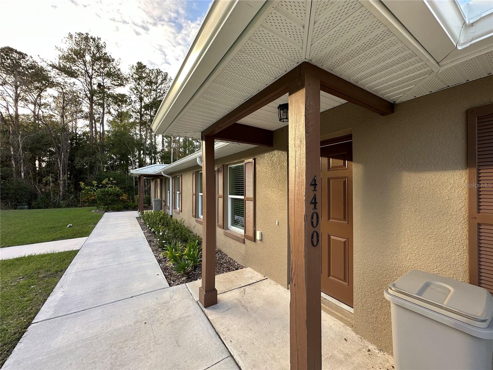 GOLDEN HILLS QUADRAVILLAS - Residential Lease