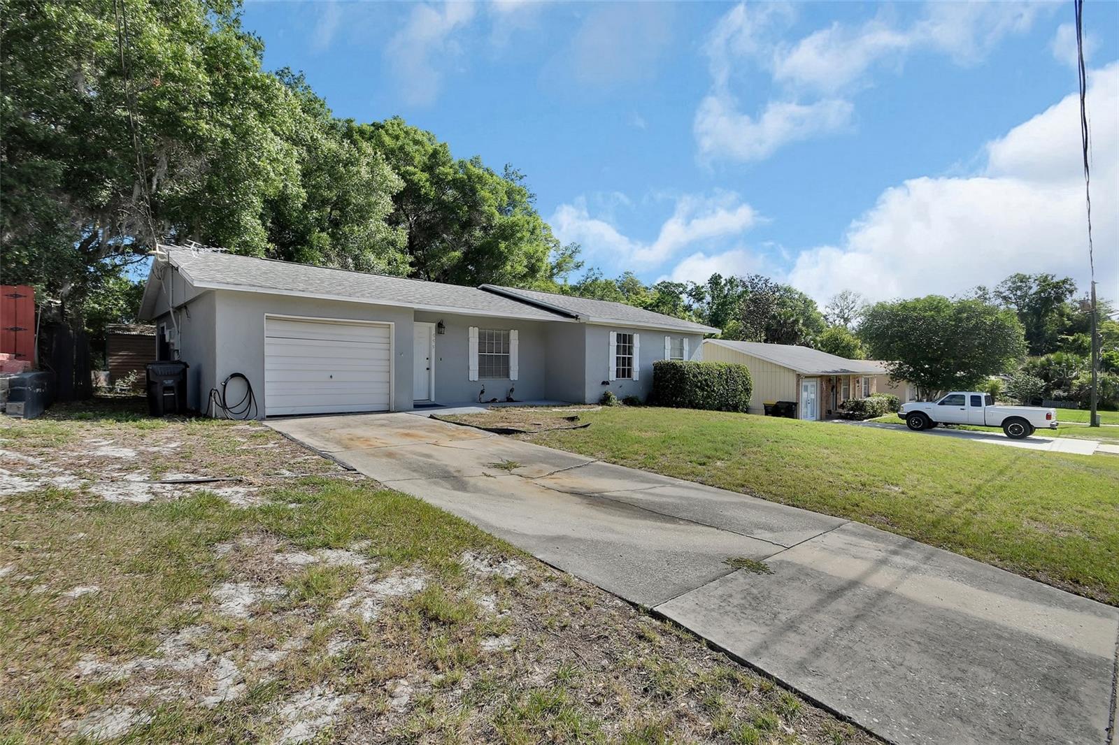 555 SANDY PINES DRIVE