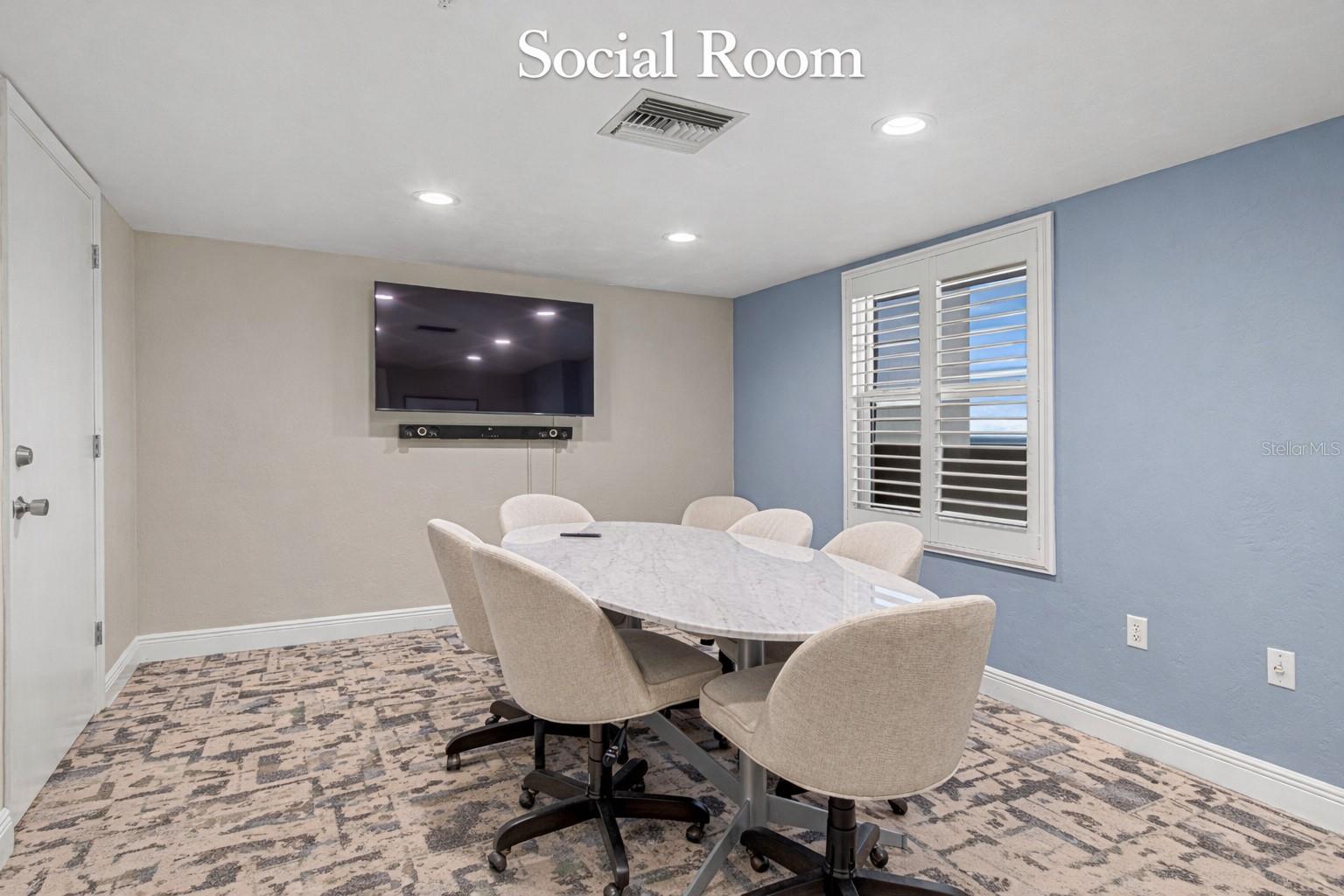 NORTH GRAND COQUINA CONDO PENTHOUSE UNIT - Residential