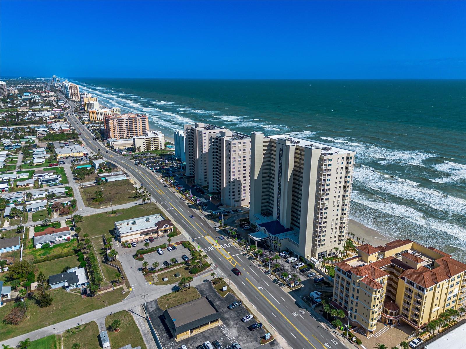 NORTH GRAND COQUINA CONDO PENTHOUSE UNIT - Residential