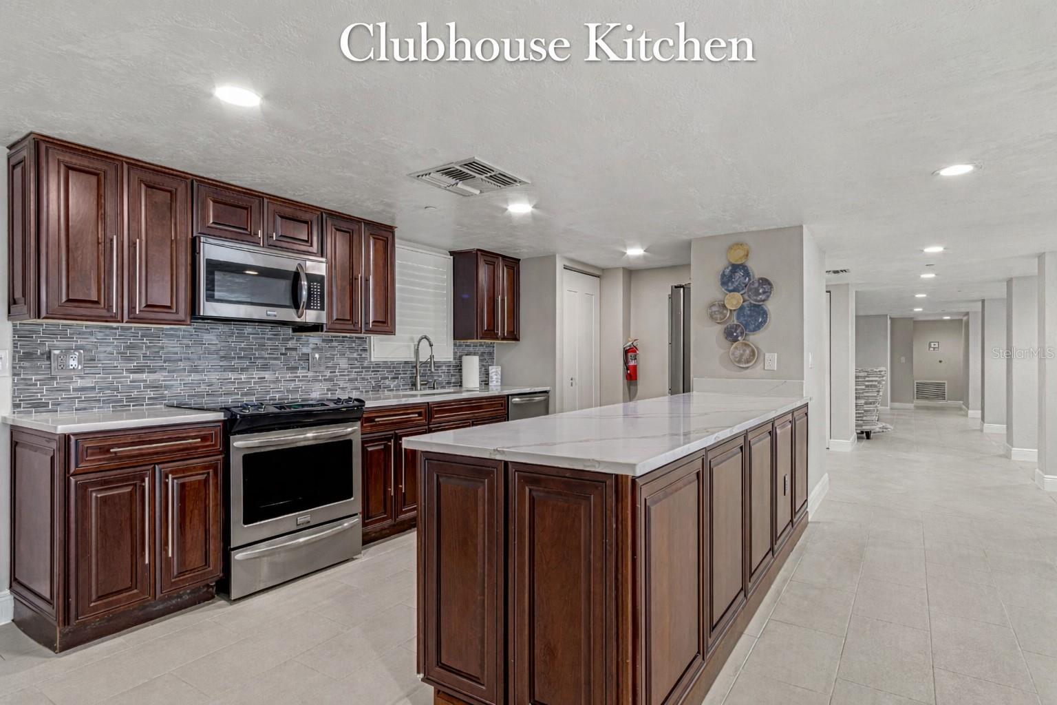 NORTH GRAND COQUINA CONDO PENTHOUSE UNIT - Residential