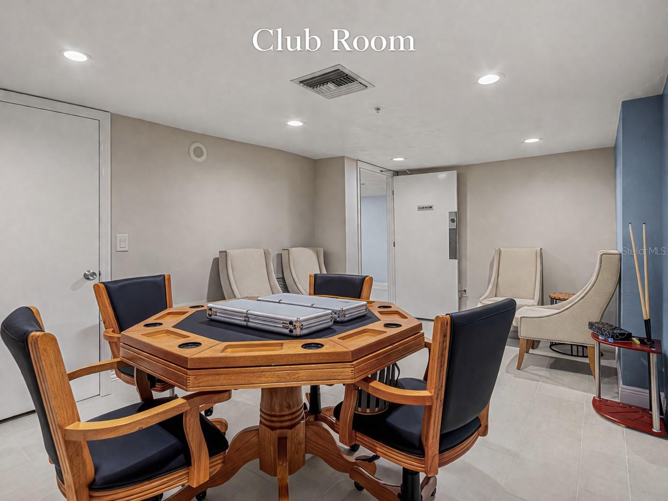 NORTH GRAND COQUINA CONDO PENTHOUSE UNIT - Residential