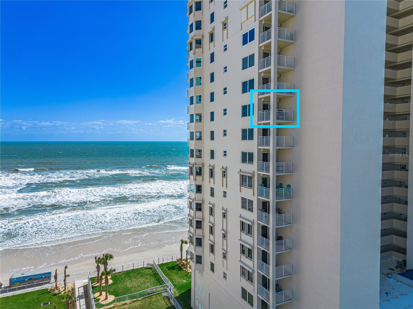NORTH GRAND COQUINA CONDO PENTHOUSE UNIT - Residential