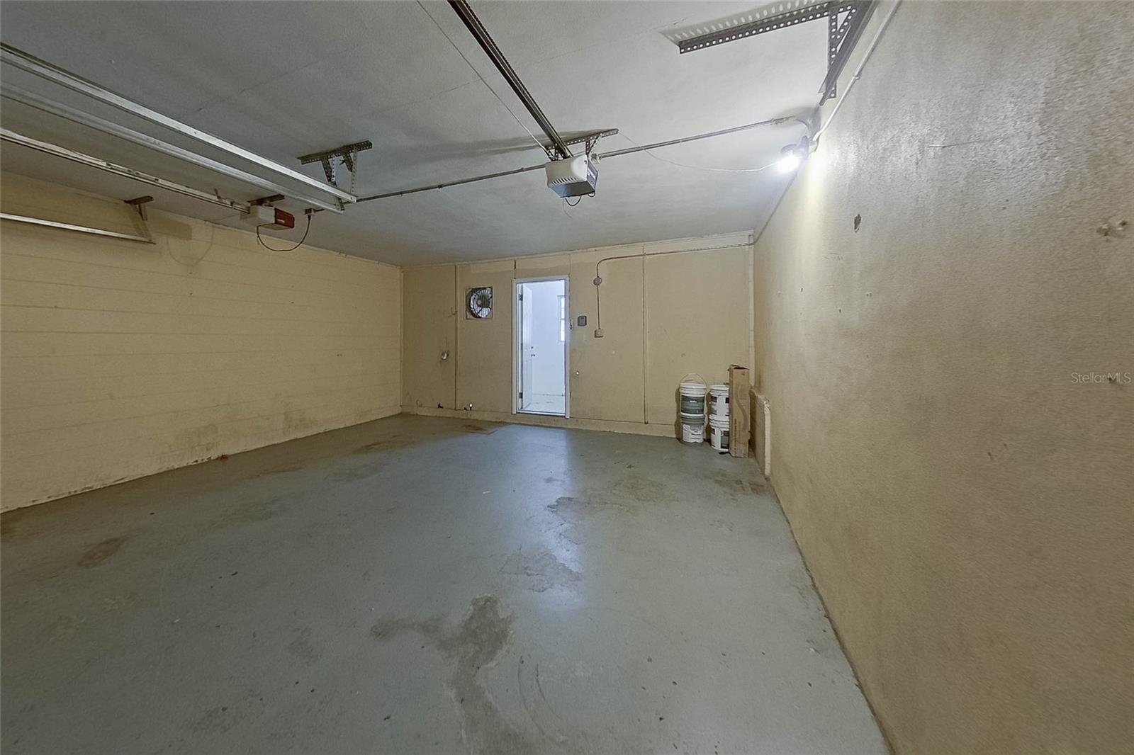 SILVER STAR MANOR - Residential Lease