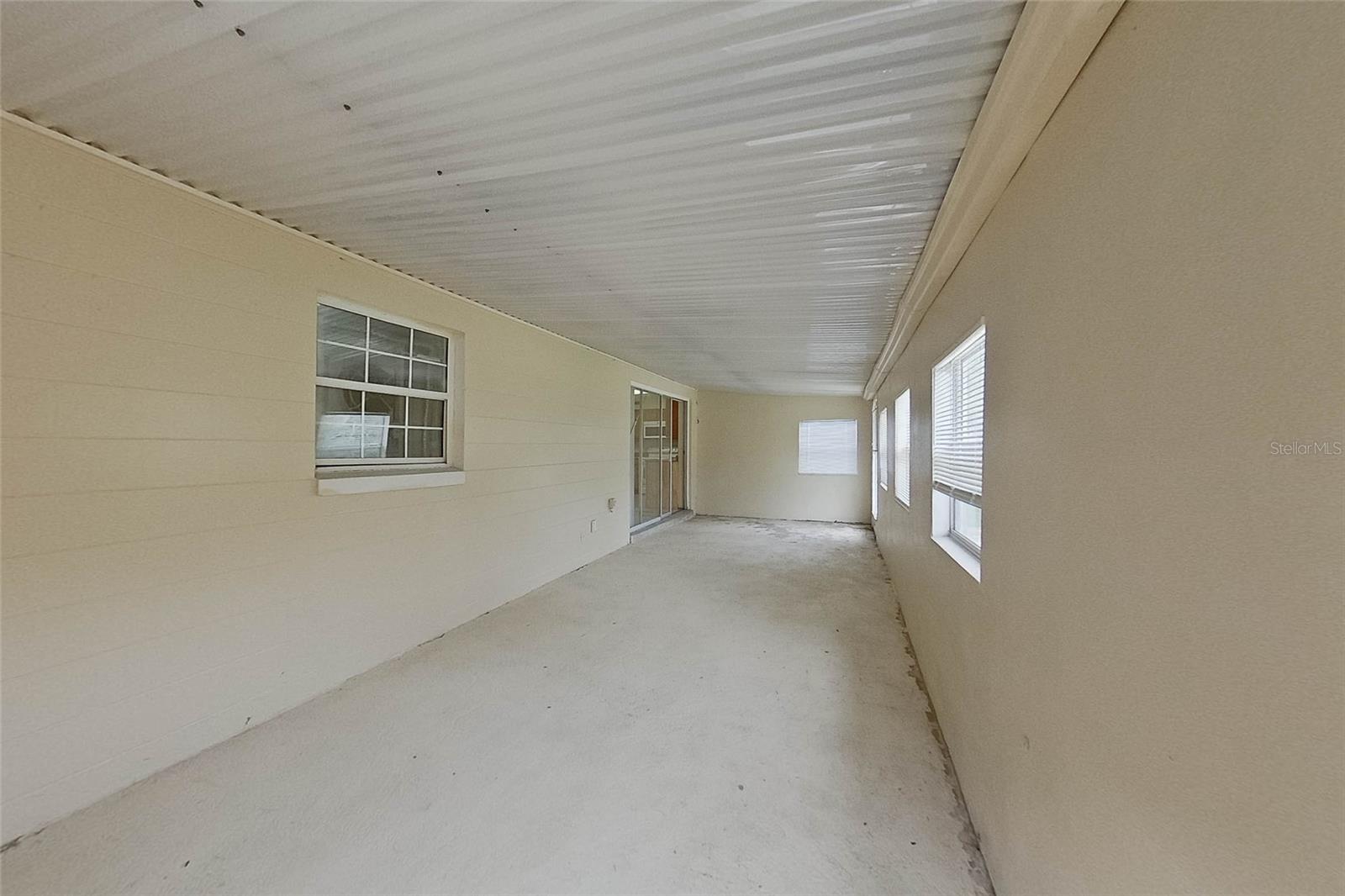 SILVER STAR MANOR - Residential Lease