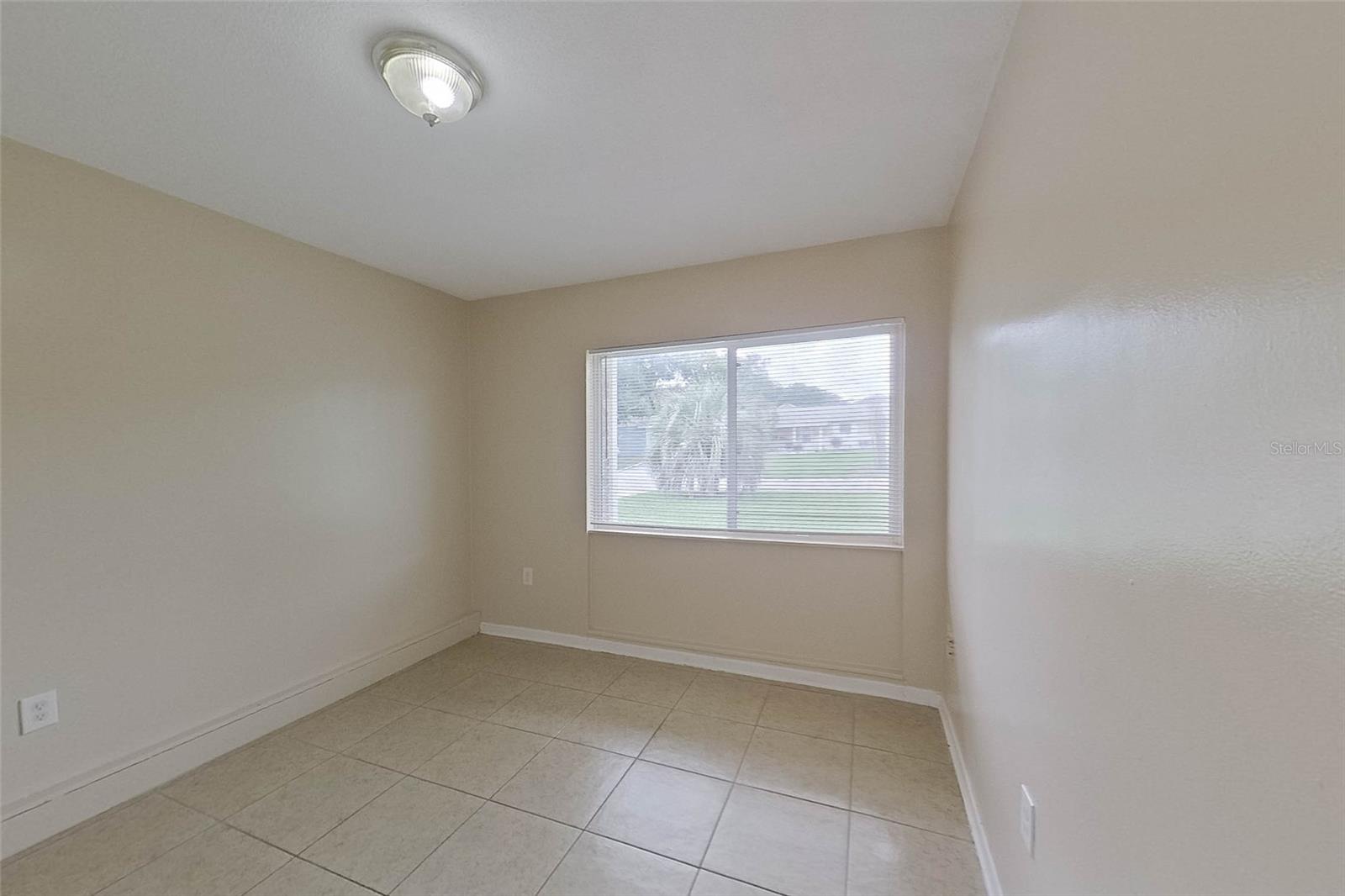 SILVER STAR MANOR - Residential Lease