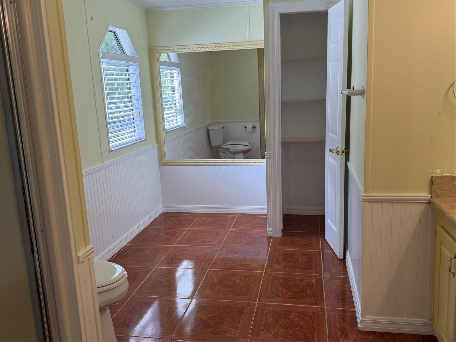 WOODED ACRES 04 - Residential