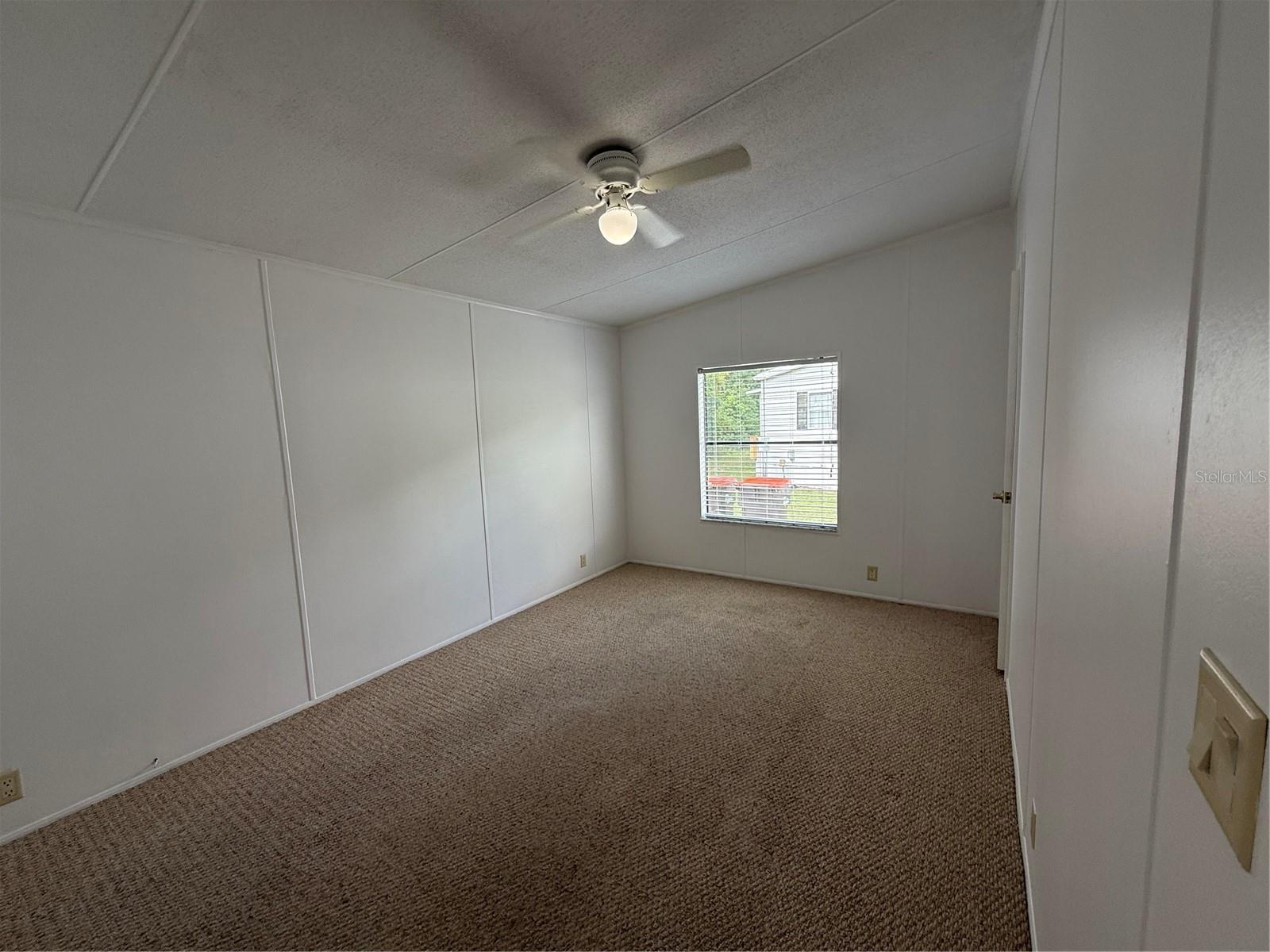 WOODED ACRES 04 - Residential