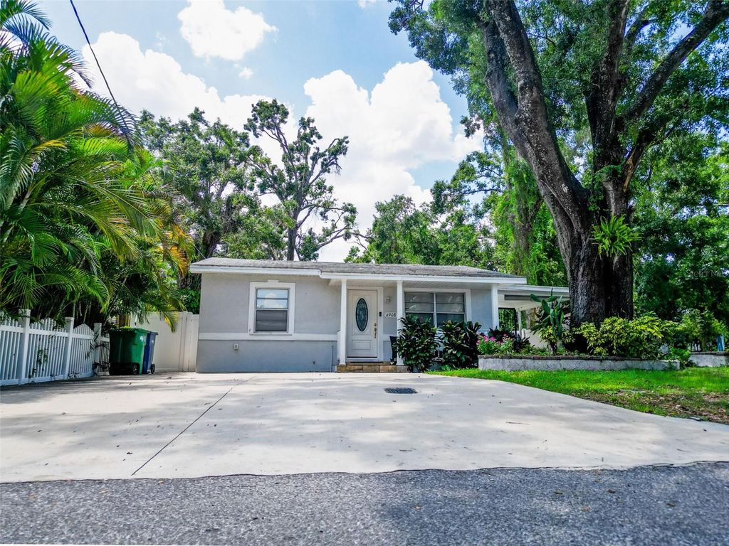 Photo of 6908 N Oregon Avenue, Tampa, FL 33604 (MLS # S5131832)