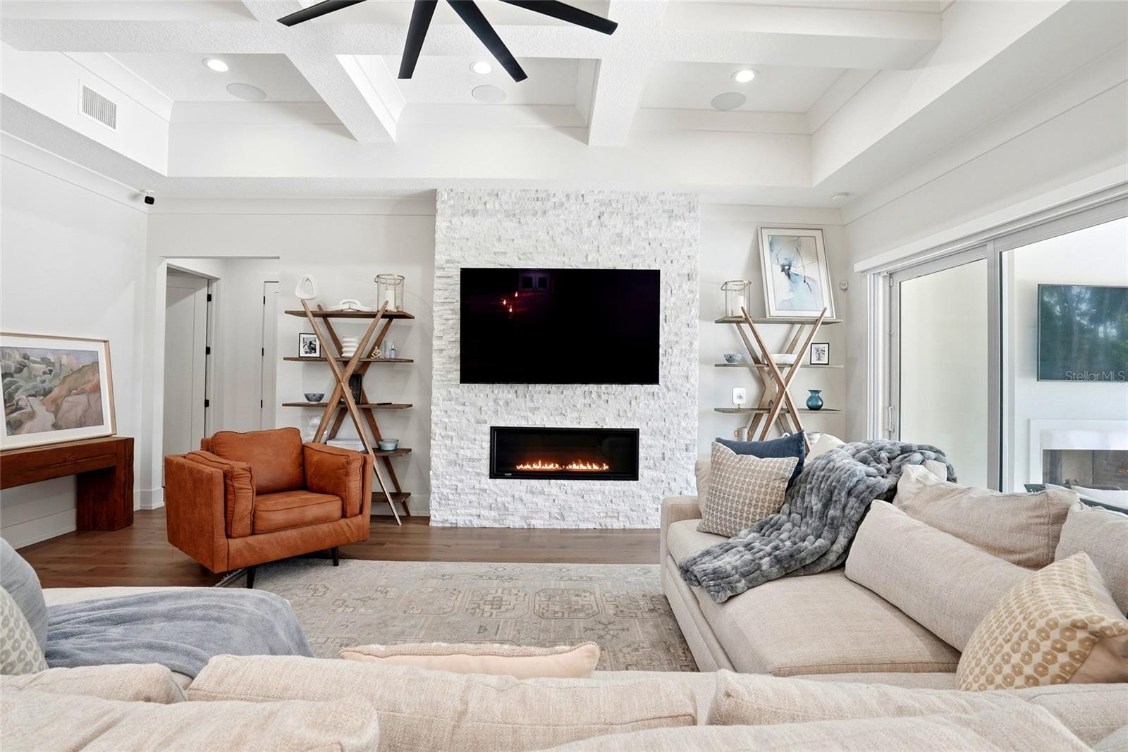 ENCLAVE/LK PADGETT - Residential