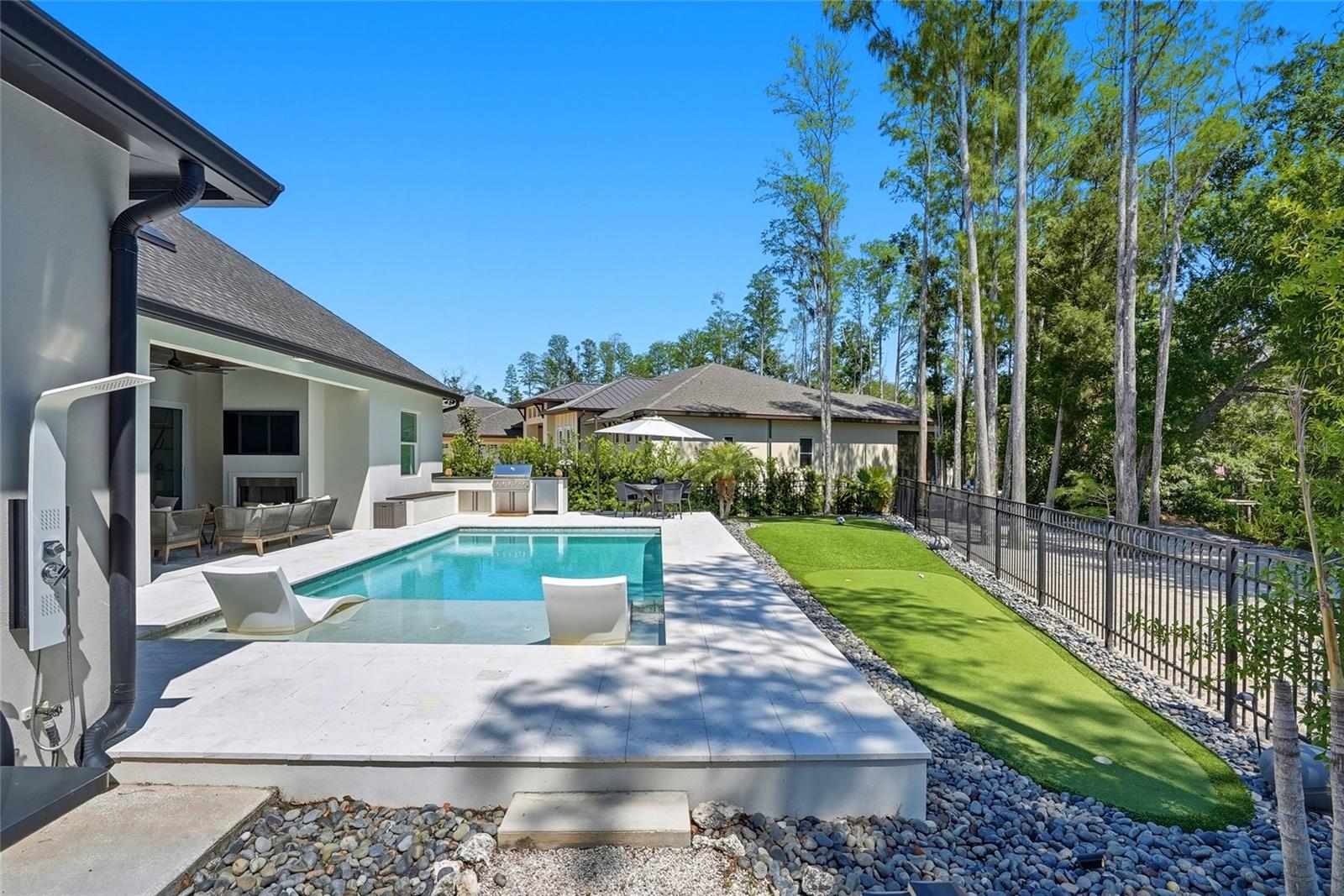 ENCLAVE/LK PADGETT - Residential