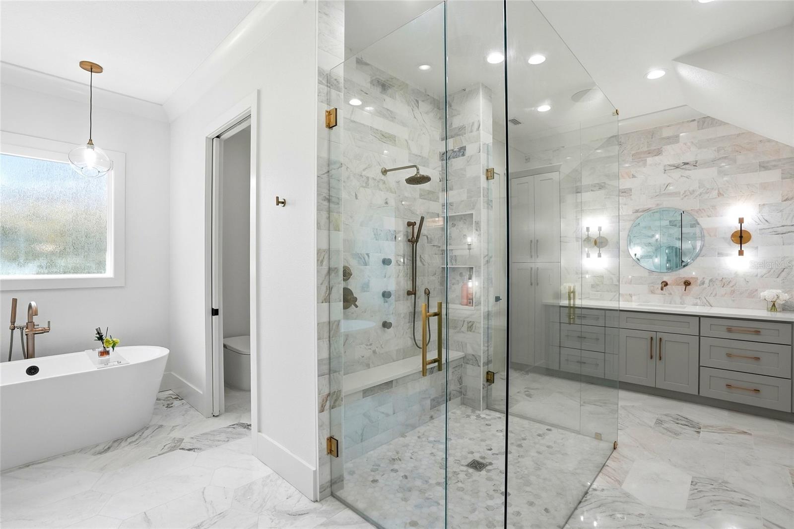 ENCLAVE/LK PADGETT - Residential