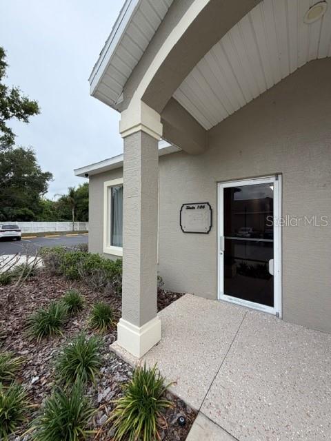 SILVER LAKE ESTATES - Commercial Lease