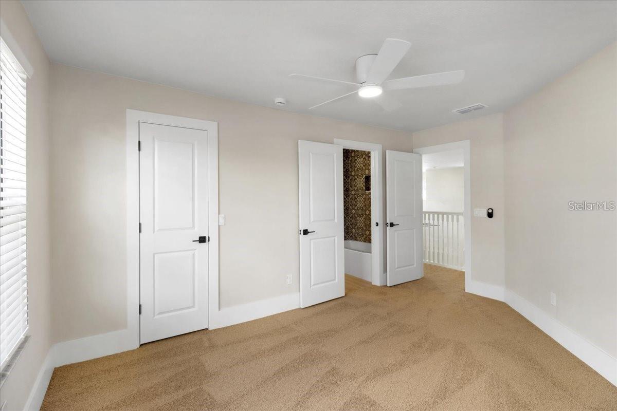 WATERFORD CHASE - Residential