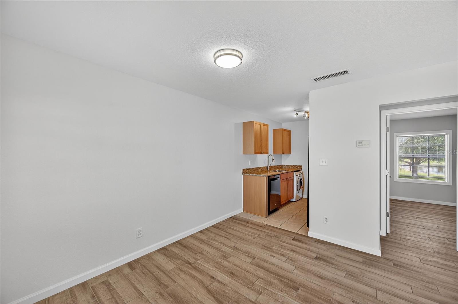 WATERSIDE AT COQUINA KEY SOUTH - Residential