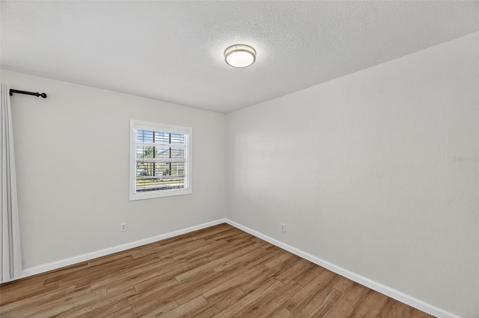 WATERSIDE AT COQUINA KEY SOUTH - Residential