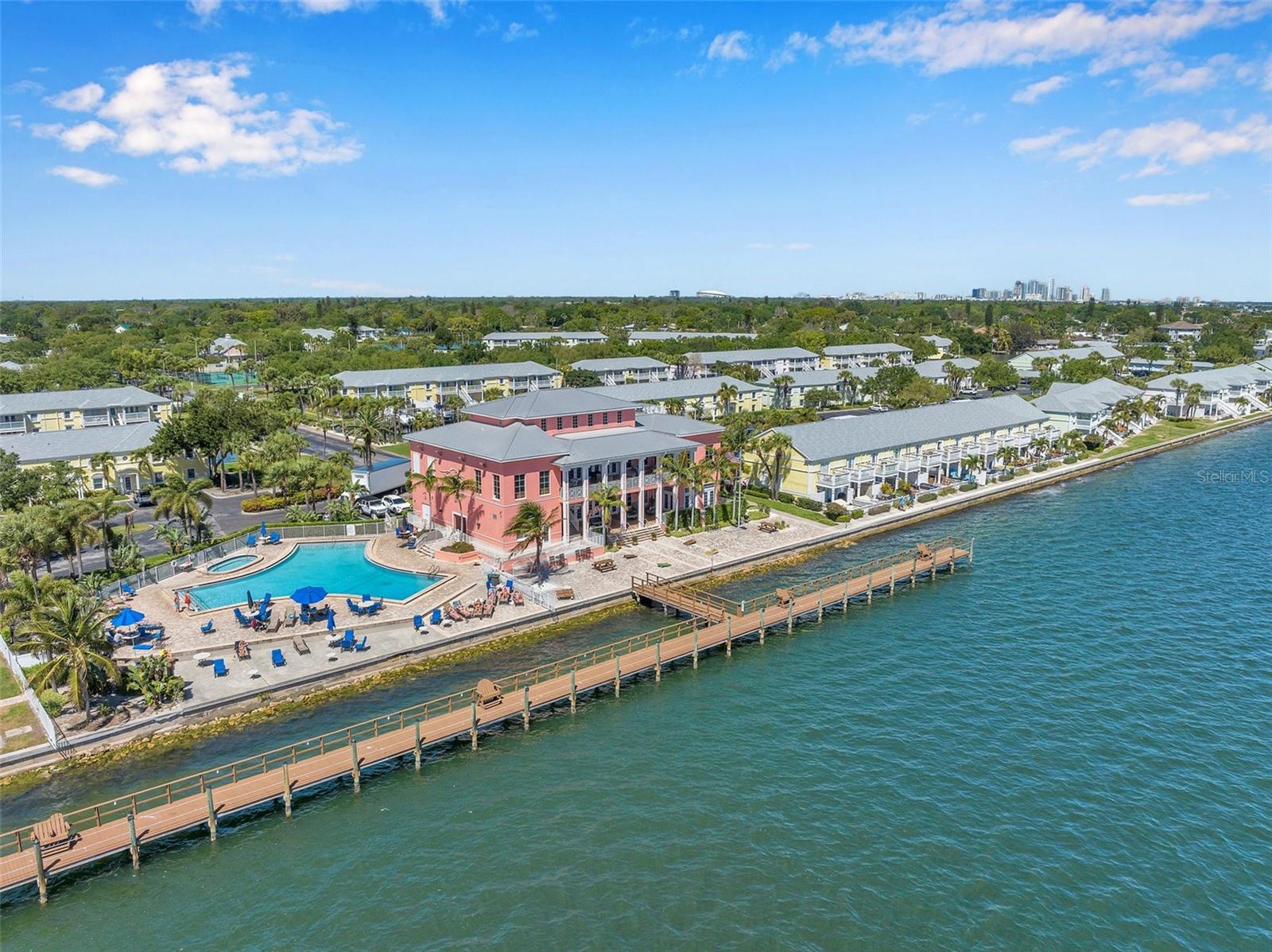 WATERSIDE AT COQUINA KEY SOUTH - Residential