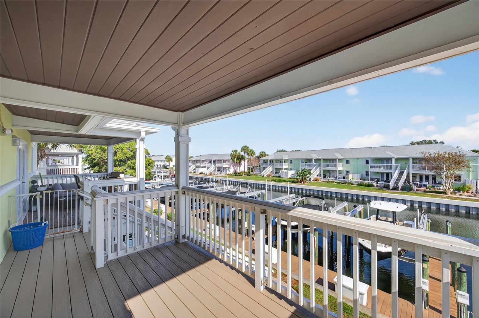 WATERSIDE AT COQUINA KEY SOUTH - Residential