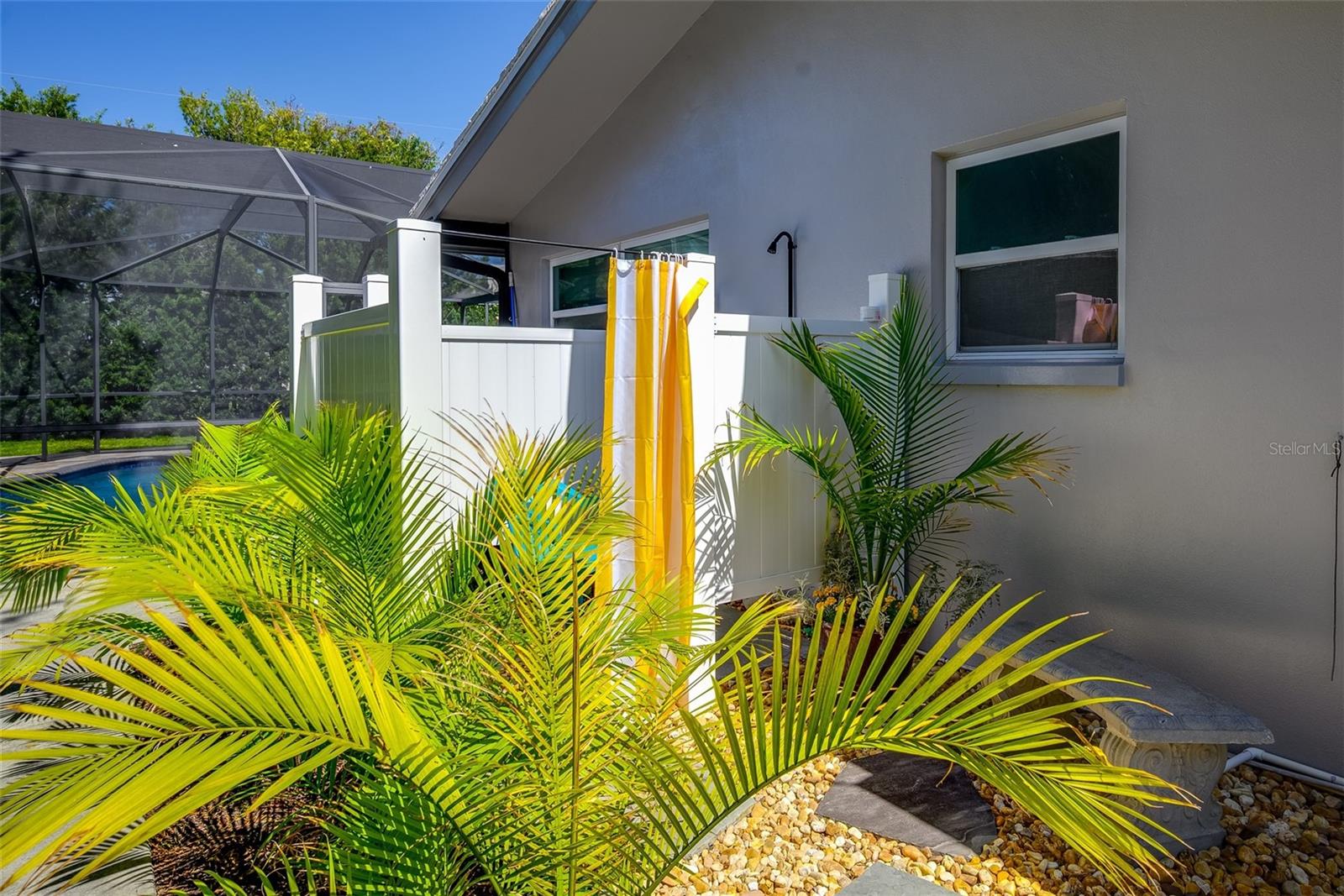 YACHT CLUB ESTATES - Residential