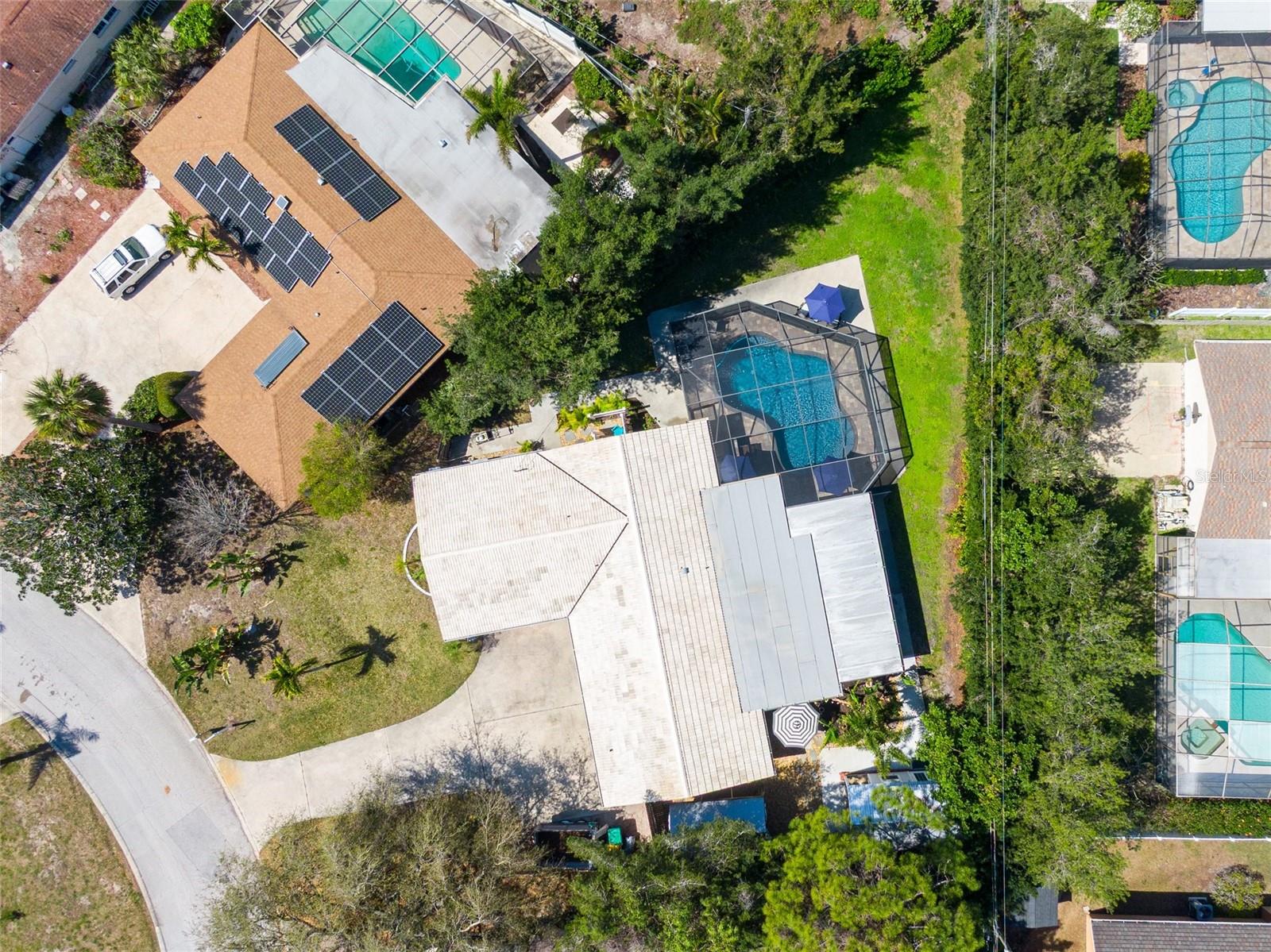 YACHT CLUB ESTATES - Residential