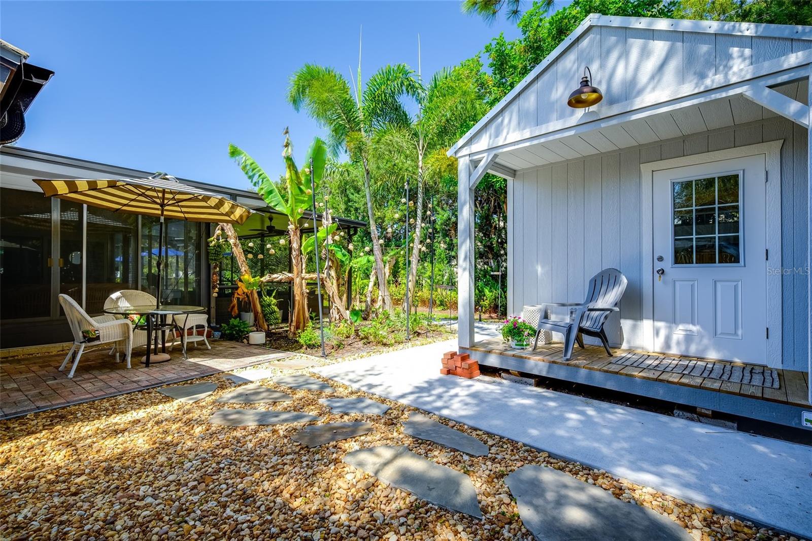 YACHT CLUB ESTATES - Residential