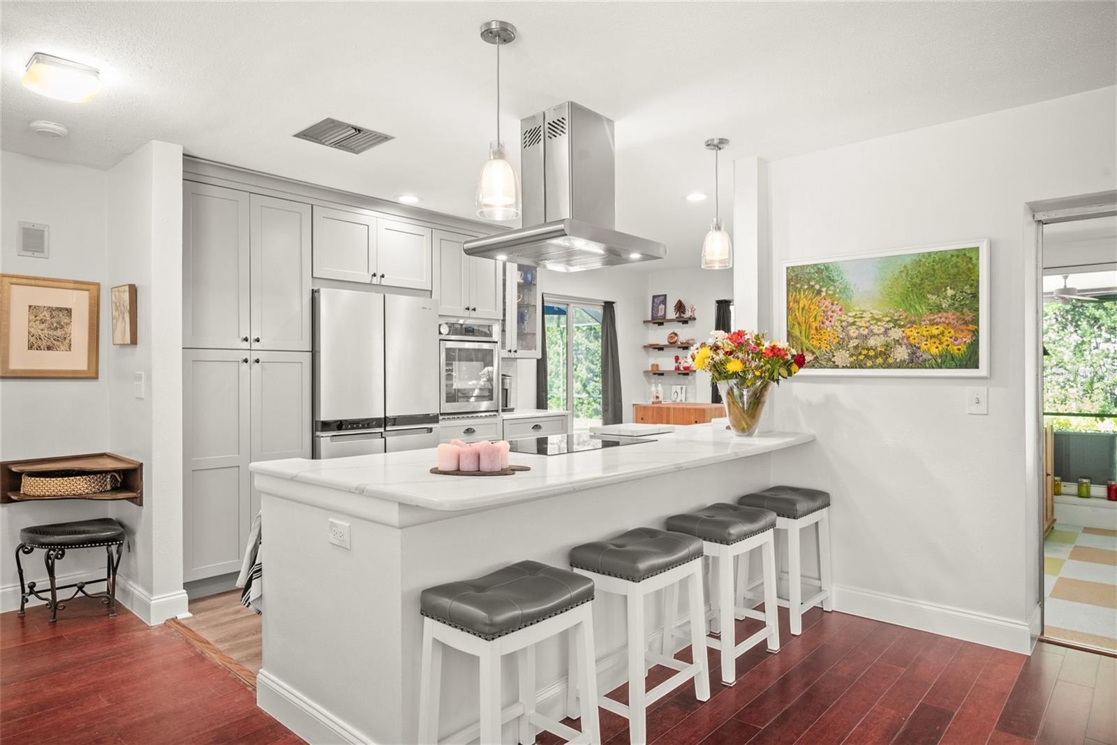 YACHT CLUB ESTATES - Residential