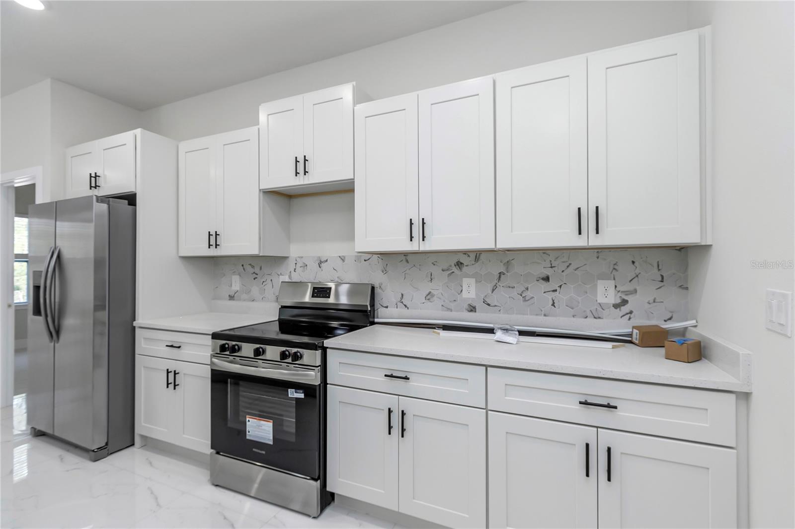 MARION OAKS UN 4 - Residential