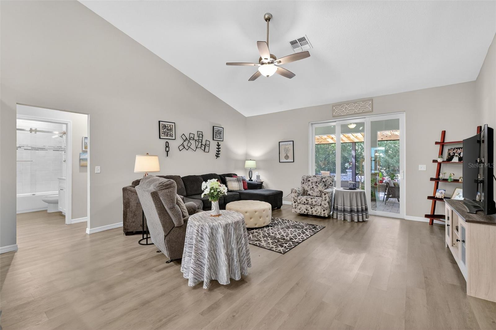 EUSTIS SPRINGWOOD LANDING SUB - Residential