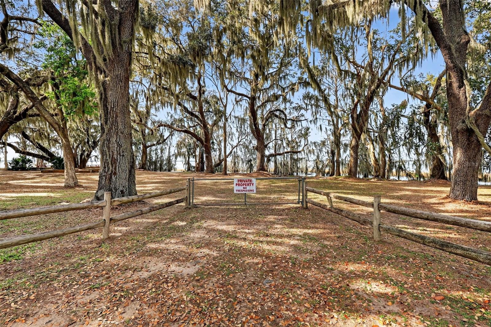 EUSTIS SPRINGWOOD LANDING SUB - Residential