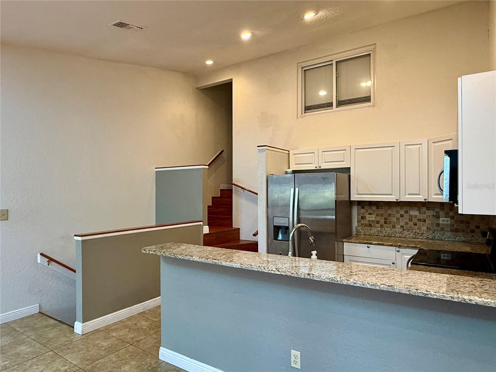 LAKE FOREST CONDO - Residential