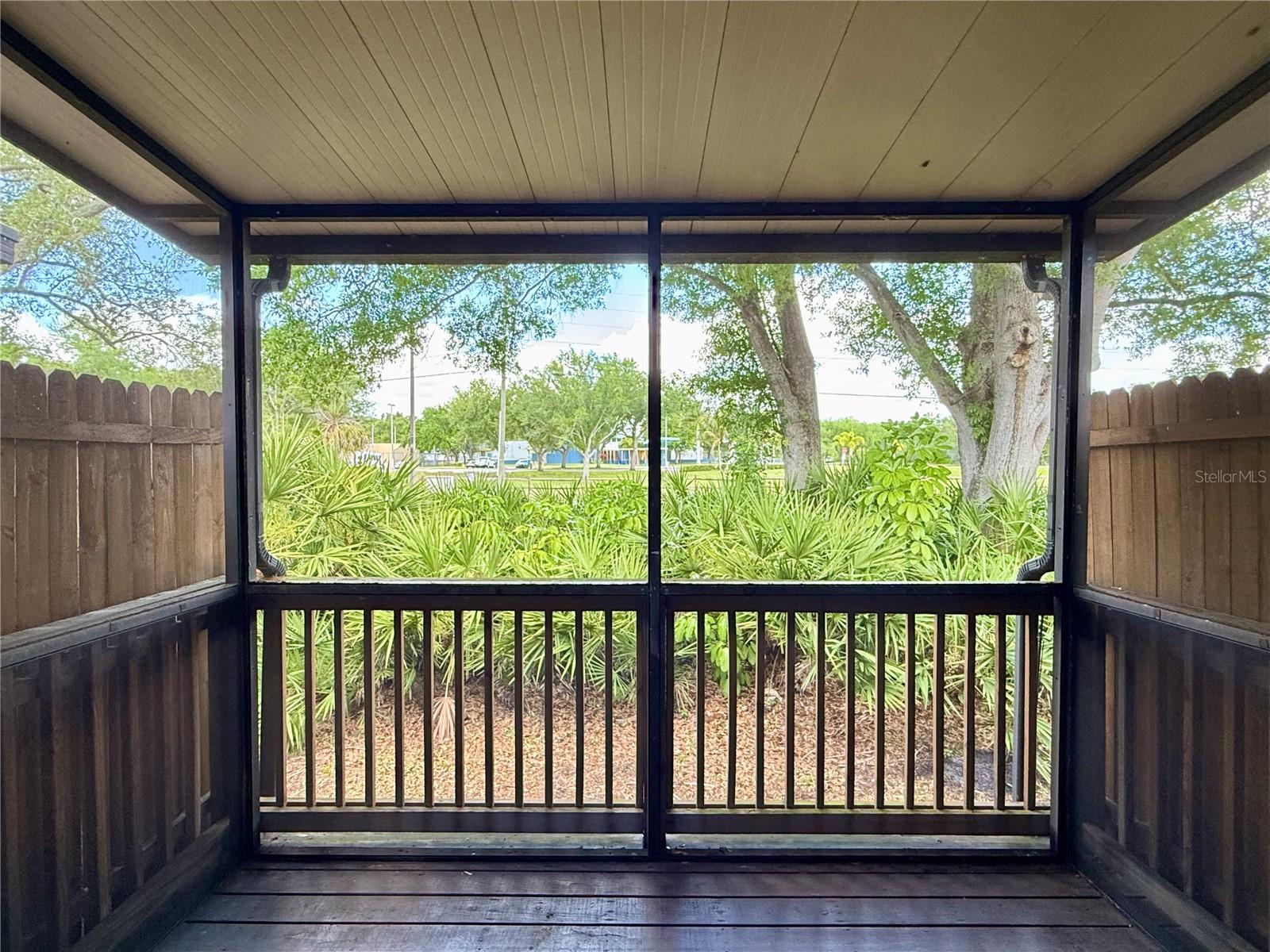 LAKE FOREST CONDO - Residential