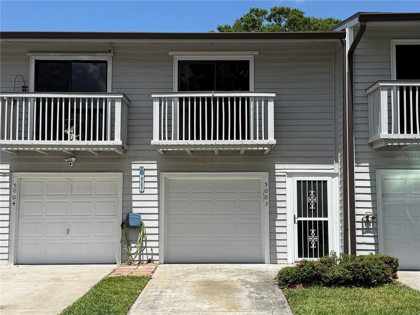 LAKE FOREST CONDO - Residential