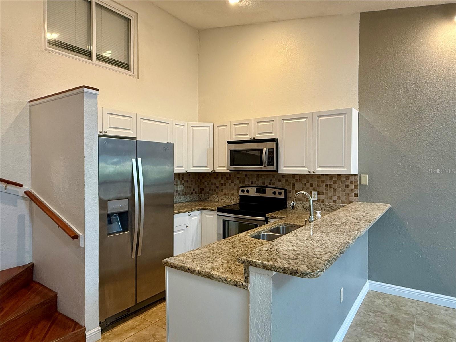 LAKE FOREST CONDO - Residential